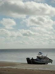 pantai arafura, perahu labuh